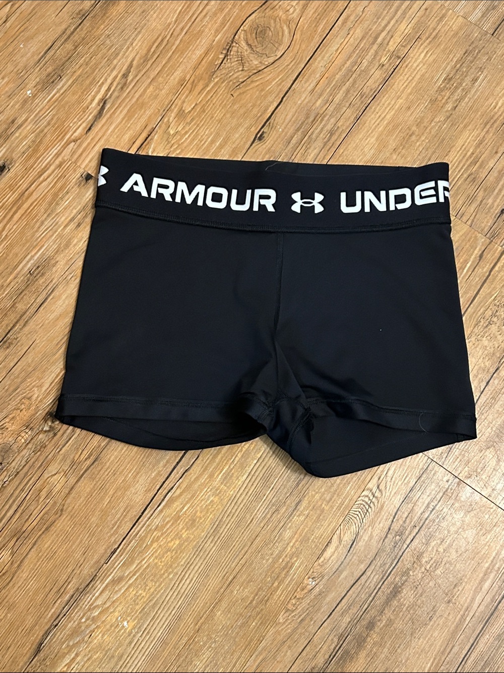 Under Armour Women’s Shorts Black